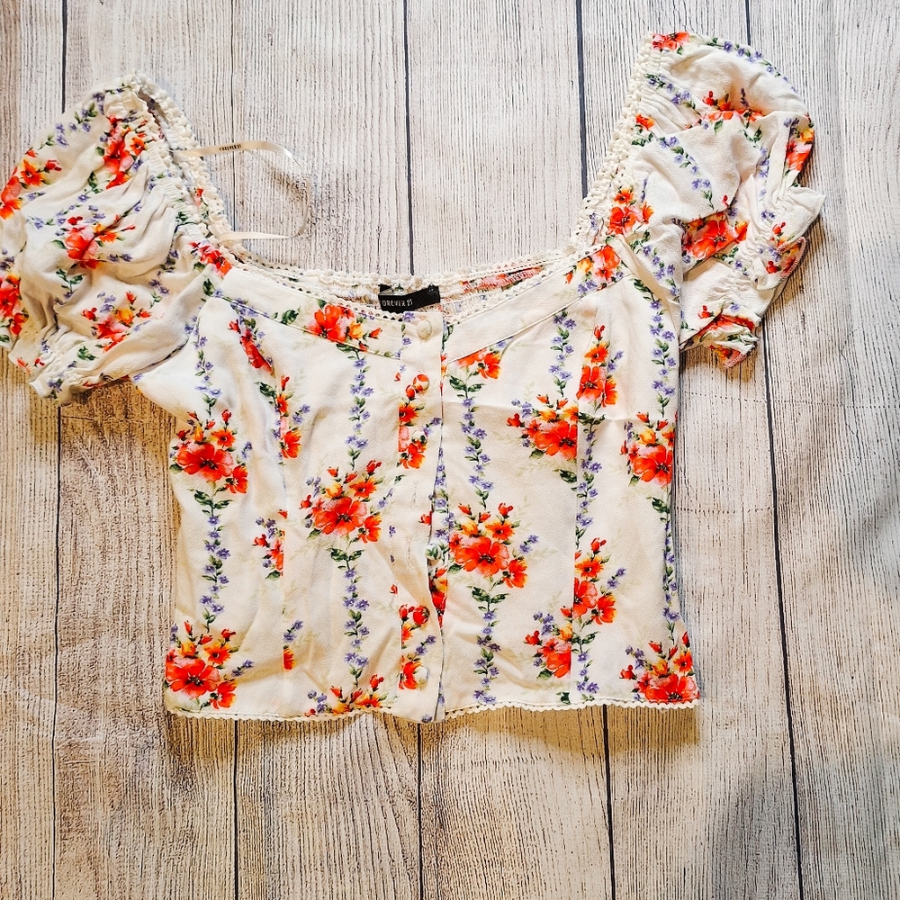 Forever 21 Floral Crop Top